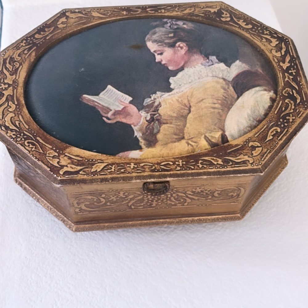 Vintage Jewelry Box